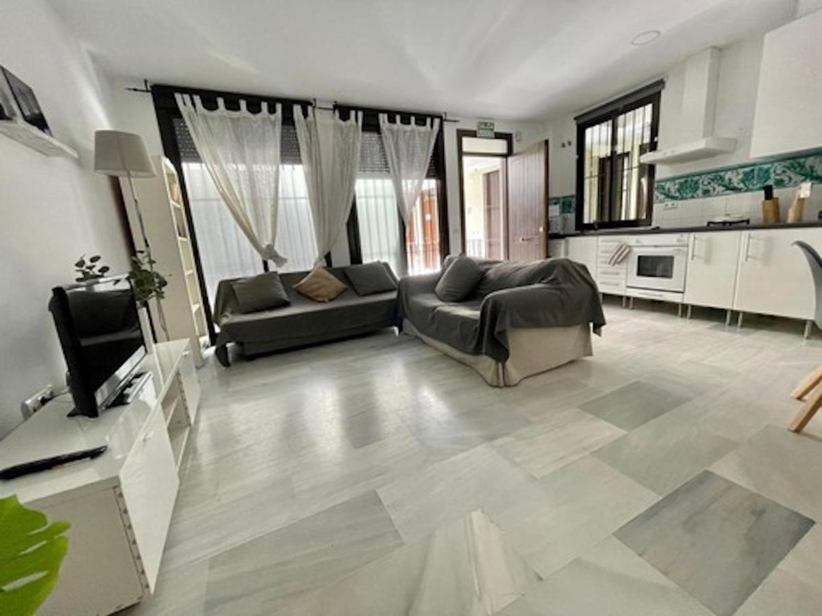 Holidays2Malaga Jinetes Junto Casco Historico & Parking Apartment Luaran gambar