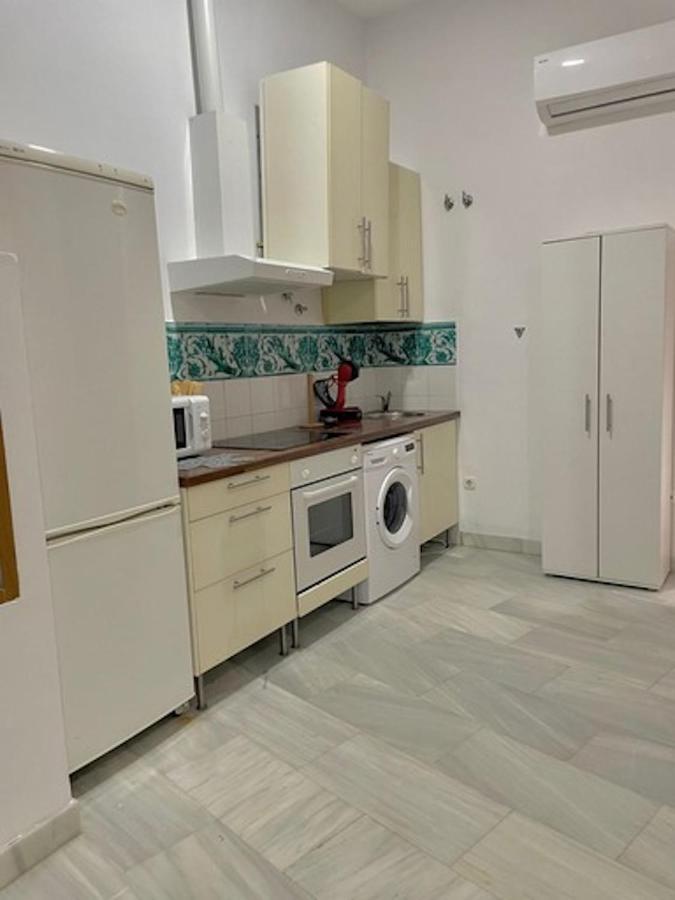 Holidays2Malaga Jinetes Junto Casco Historico & Parking Apartment Luaran gambar